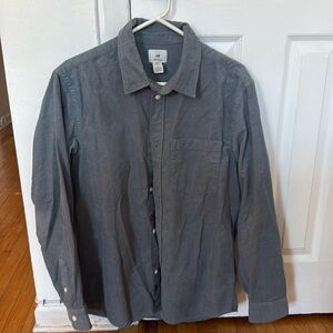 H&M Men’s Corduroy Button Down